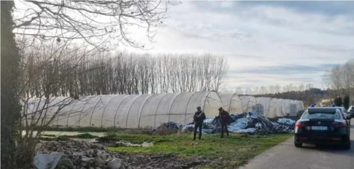 Gjendet i vrarë në parcelën e një toke 25-vjeçari shqiptar në Itali