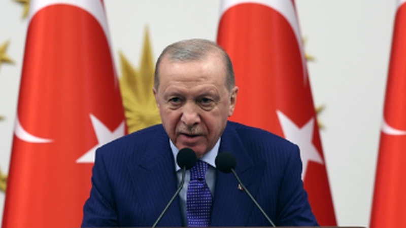 Erdogan paralajmëron për përshkallëzim të luftës në Iran: Rajoni rrezikohet të mbulohet nga gj*ku dhe baruti