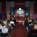 “Stand Up 4Democracy 2026” sjell humor dhe mesazh qytetar në Kumanovë