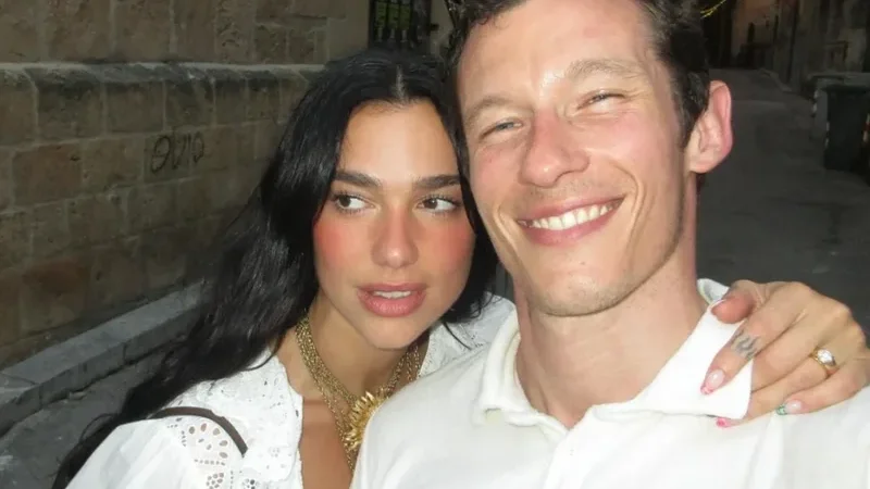 Dua Lipa dhe Callum Turner po planifikojnë dasmën e vitit në qytet