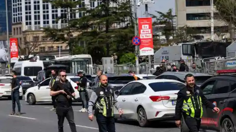 Sulm terrorist pranë konsullatës izraelite në Stamboll