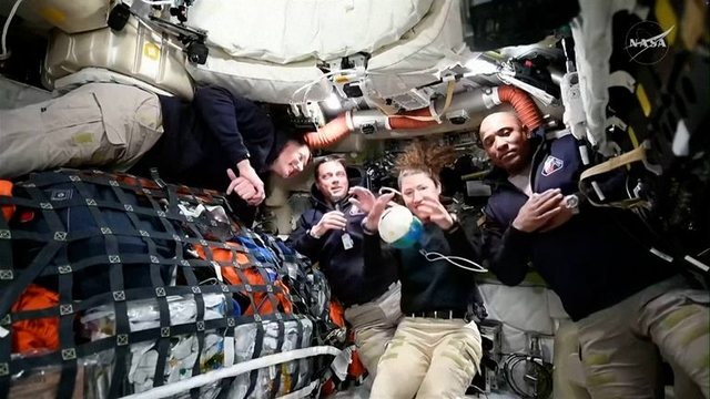 “Me 30 mijë km/orë drejt Tokës”, sfida më e rrezikshme e kthimit të Artemis II