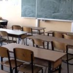 Skandal në Shkup: Nëna e rreh mësuesen gjatë mbledhjes prindërore