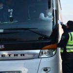 Konfiskohet autobusi që transportonte nxënës në autostradën Veles-Shkup